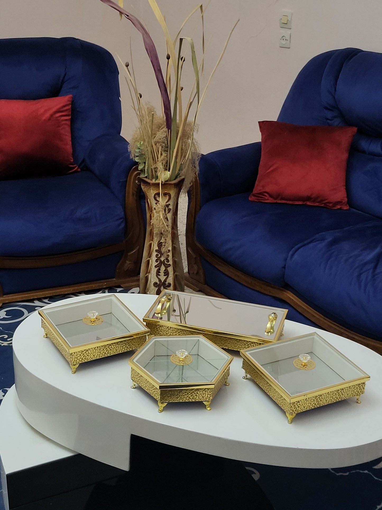 مجموعة العلب الفاخرة