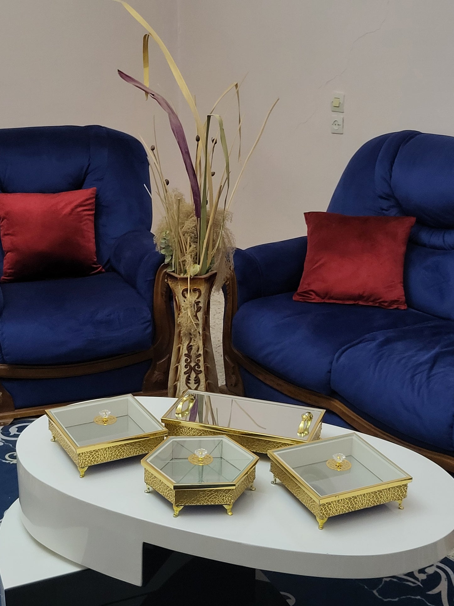 مجموعة العلب الفاخرة