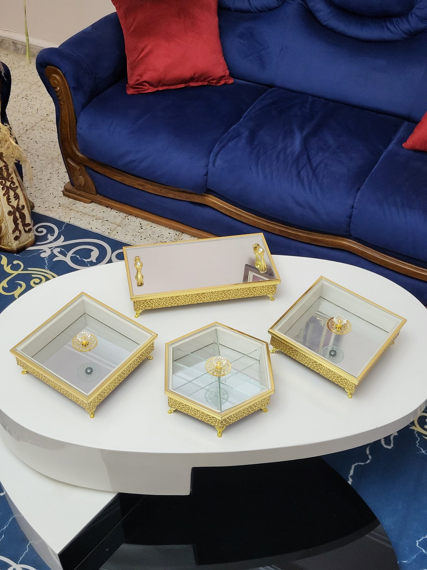 مجموعة العلب الفاخرة