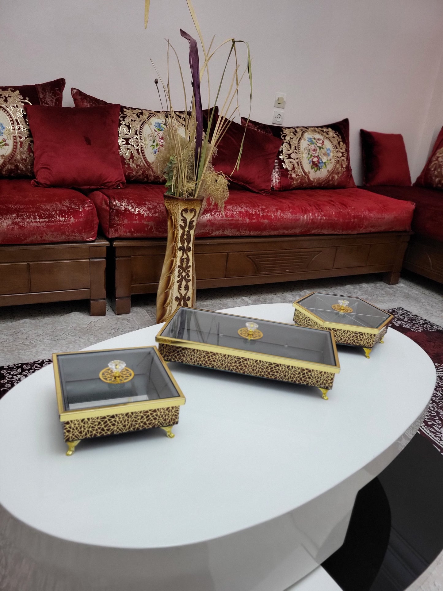 مجموعة العلب الفاخرة