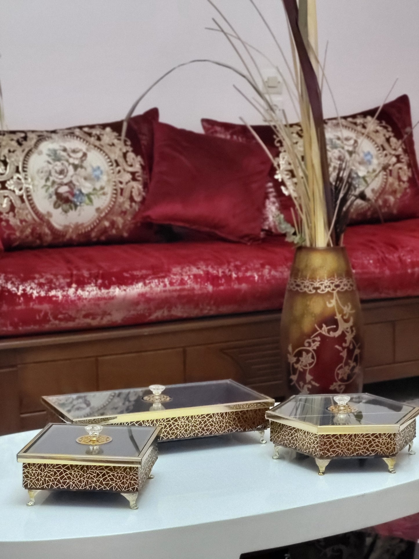مجموعة العلب الفاخرة