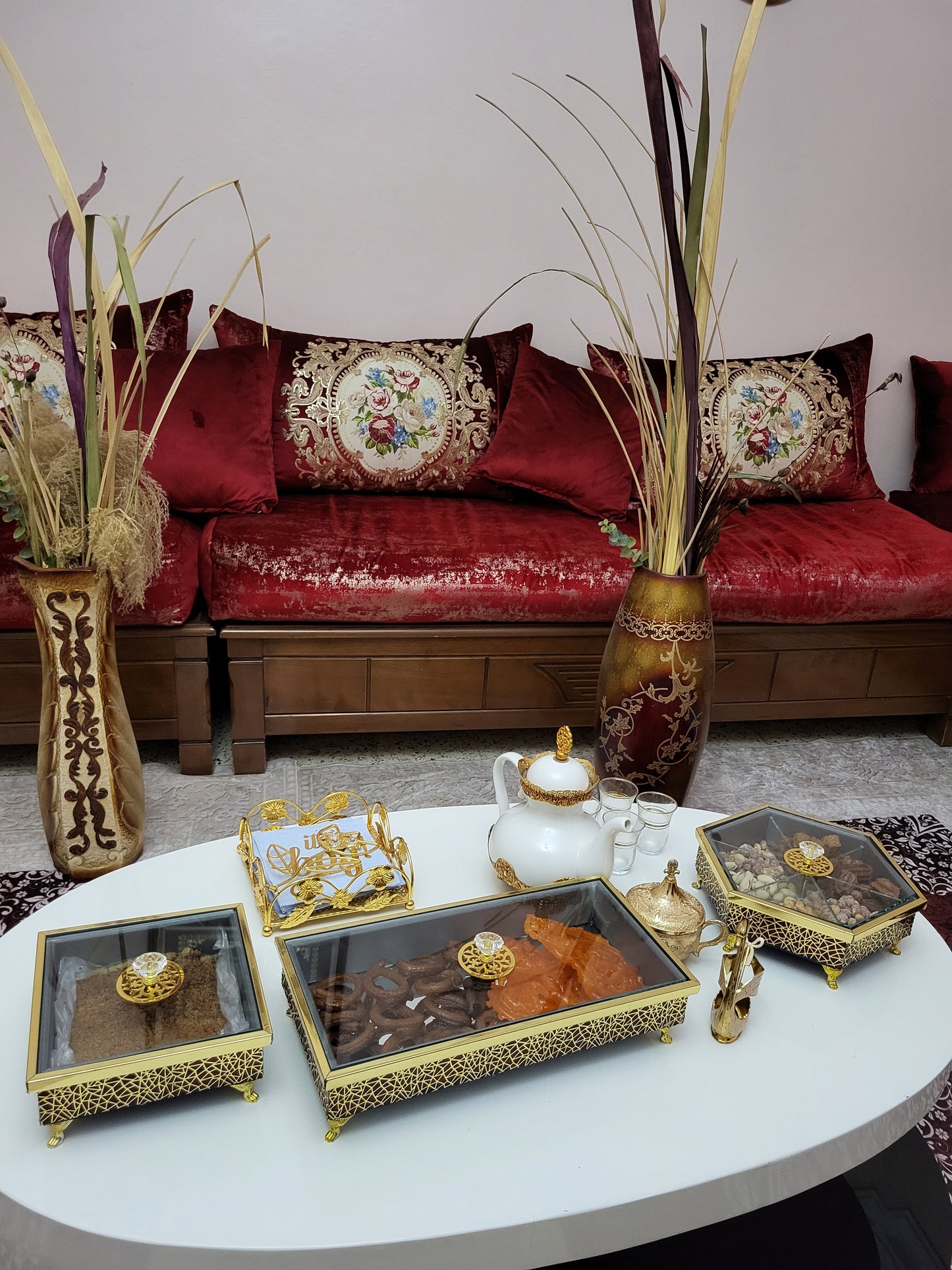 مجموعة العلب الفاخرة