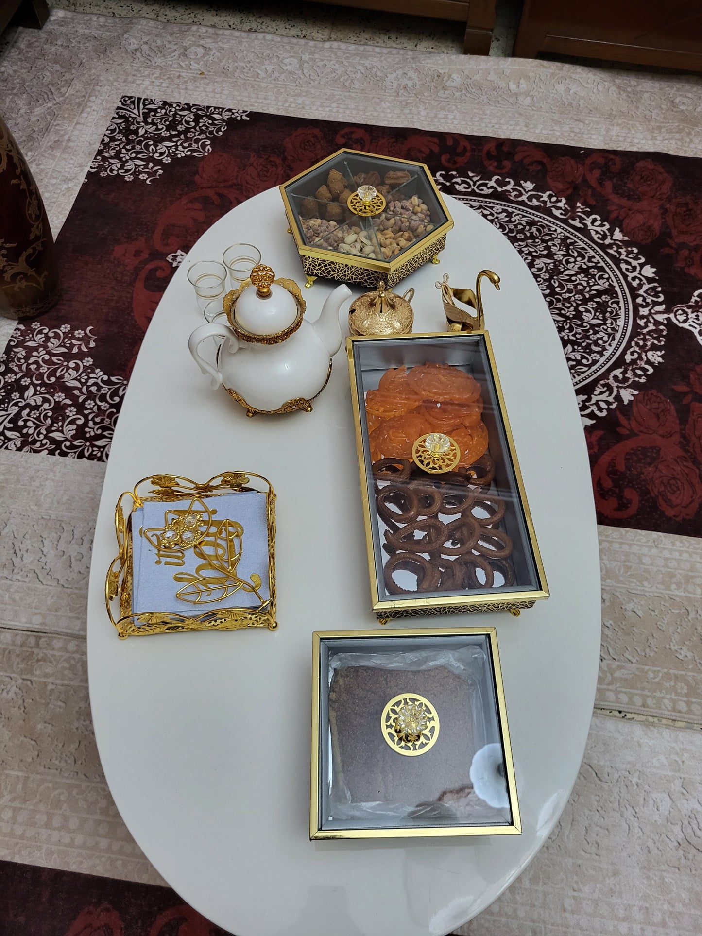 مجموعة العلب الفاخرة