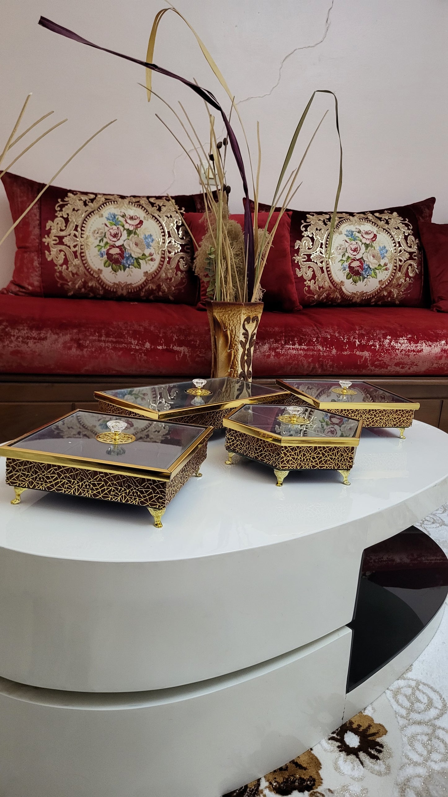 مجموعة علب روايال