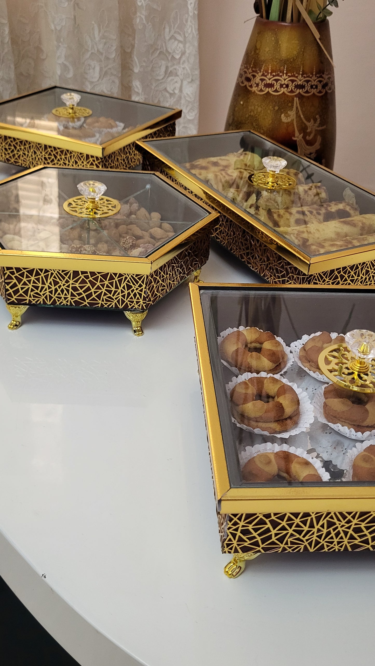 مجموعة علب روايال