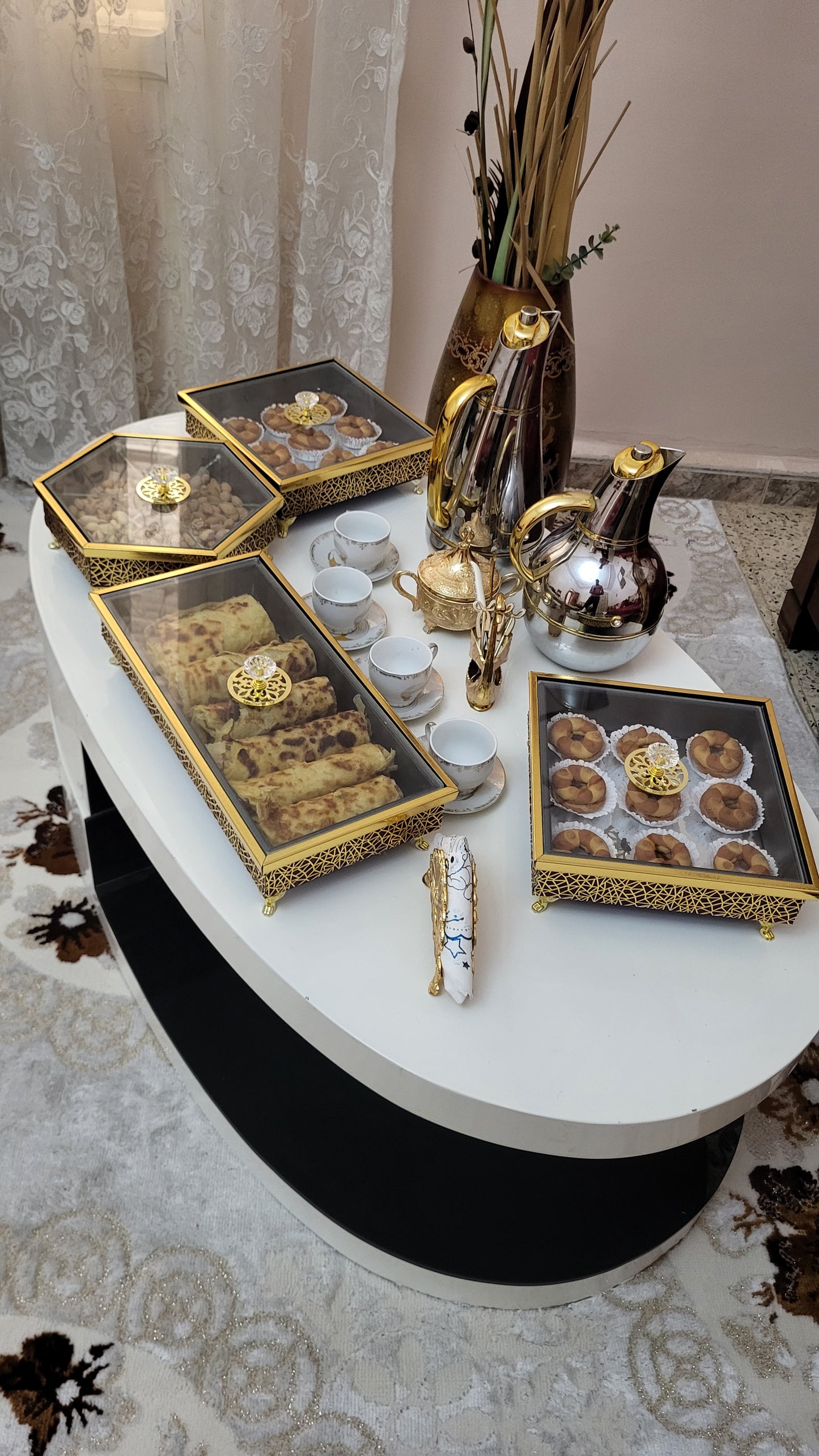 مجموعة علب روايال