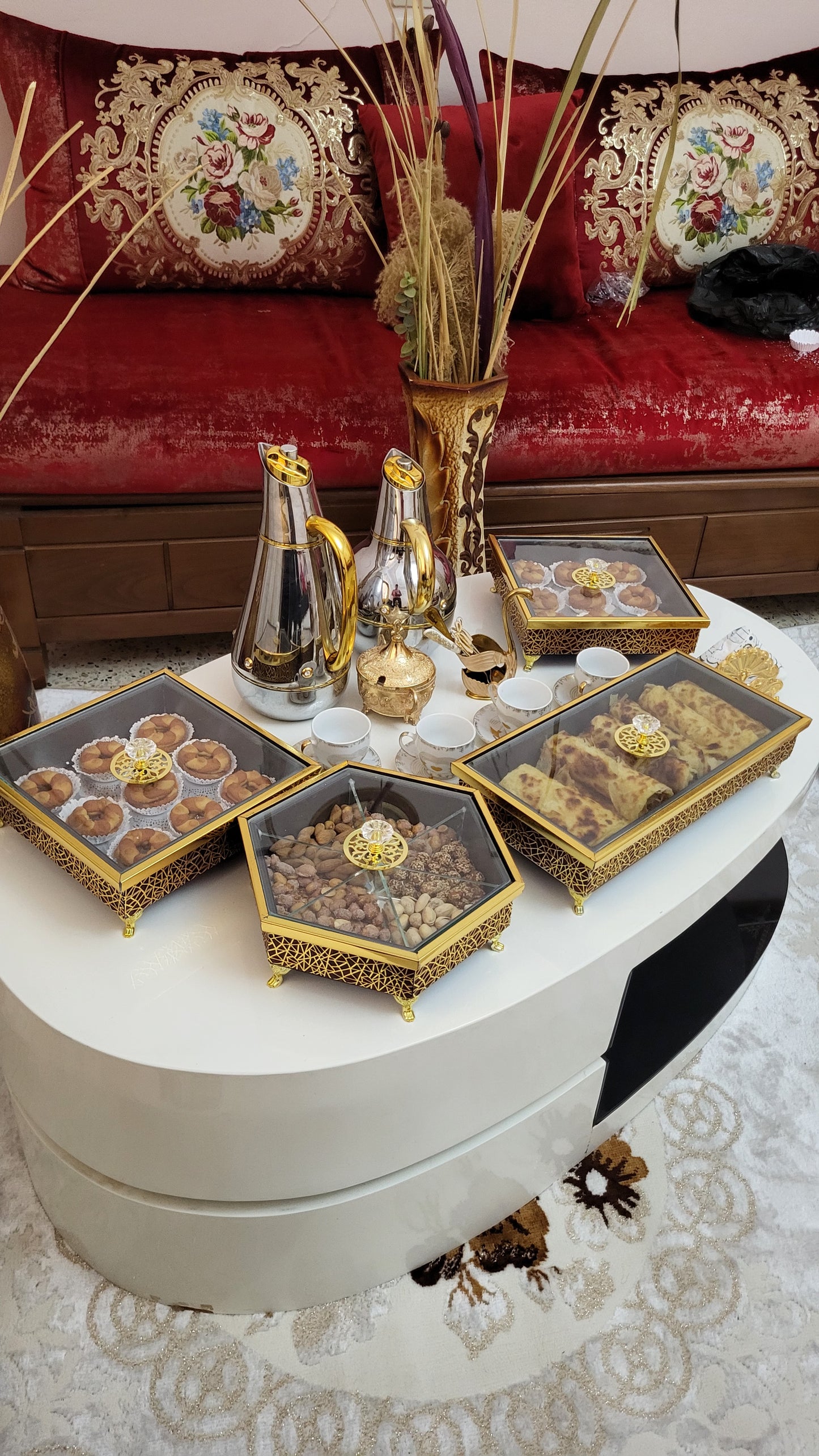 مجموعة علب روايال