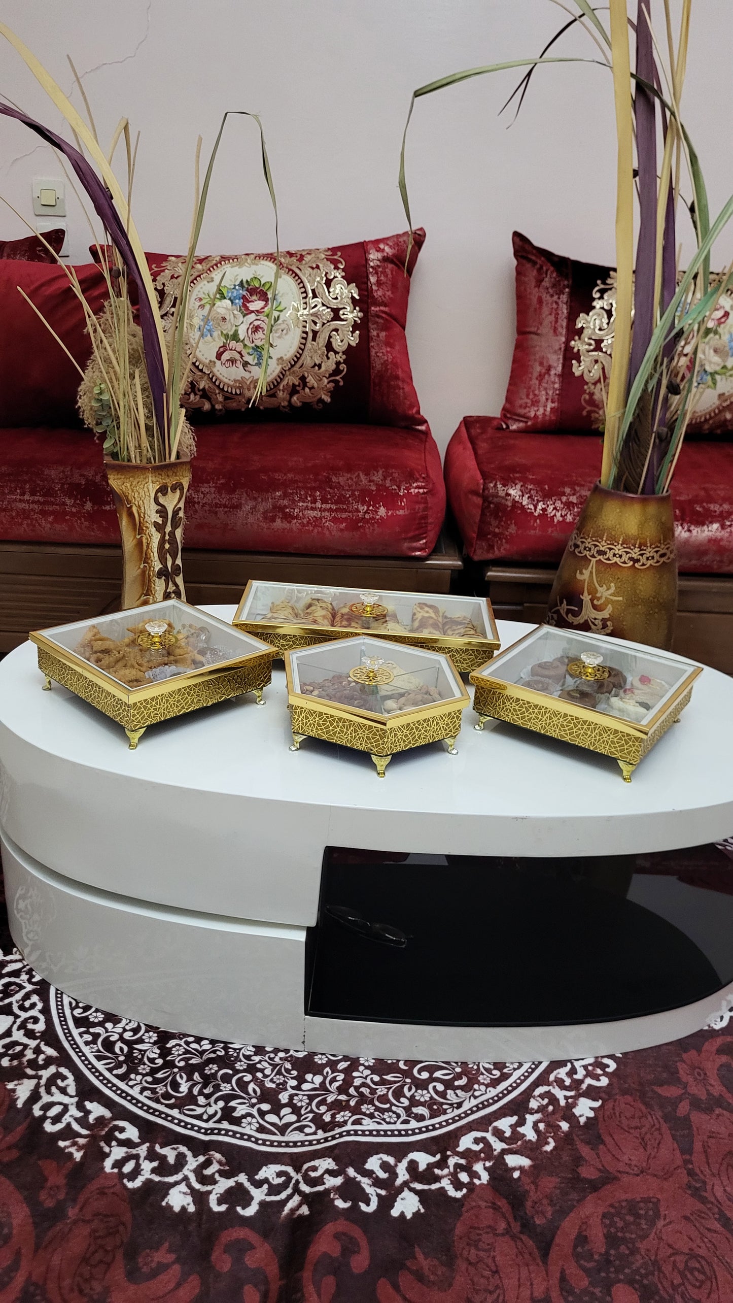 مجموعة العلب الملكية الفاخرة