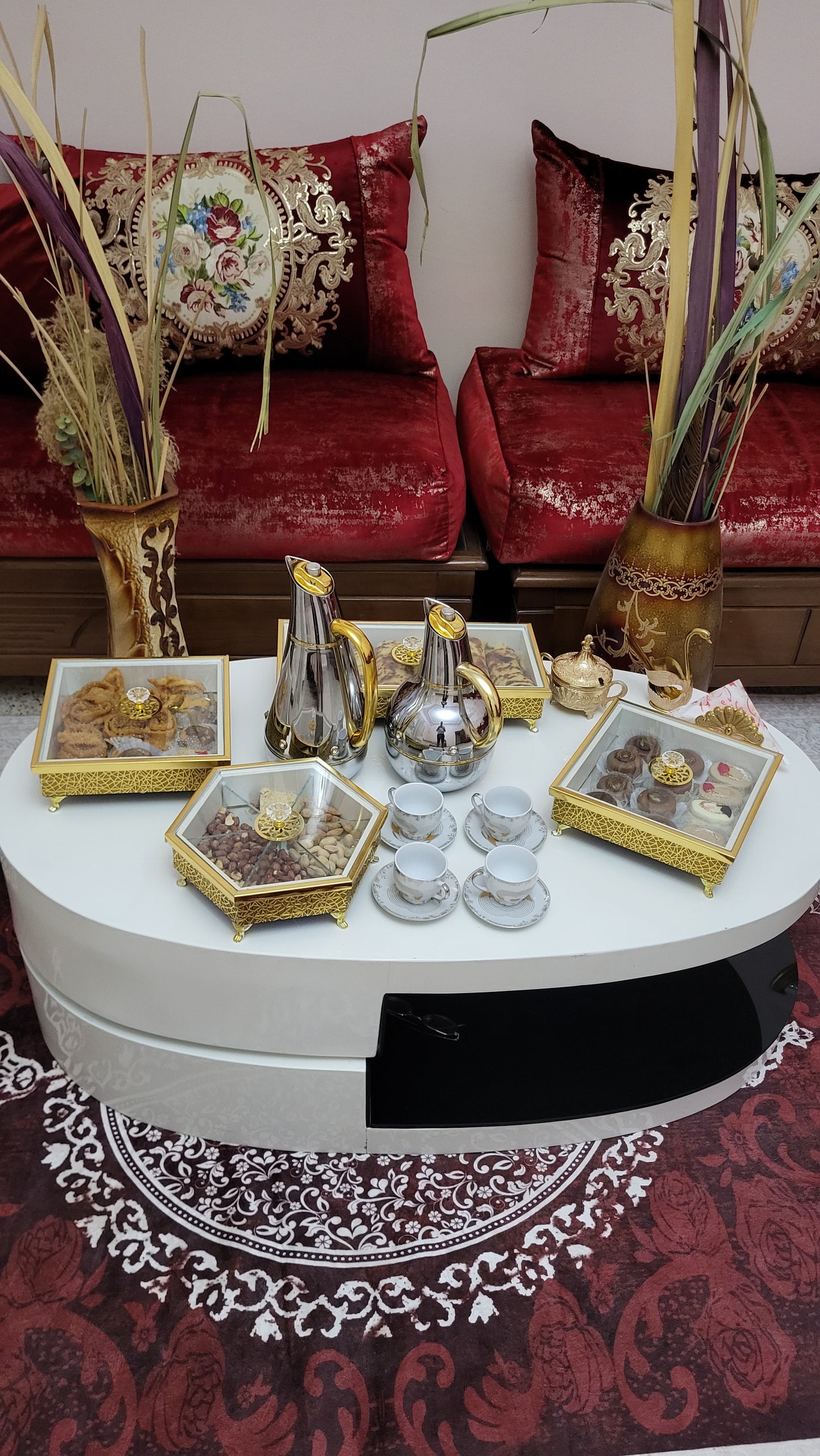 مجموعة العلب الملكية الفاخرة