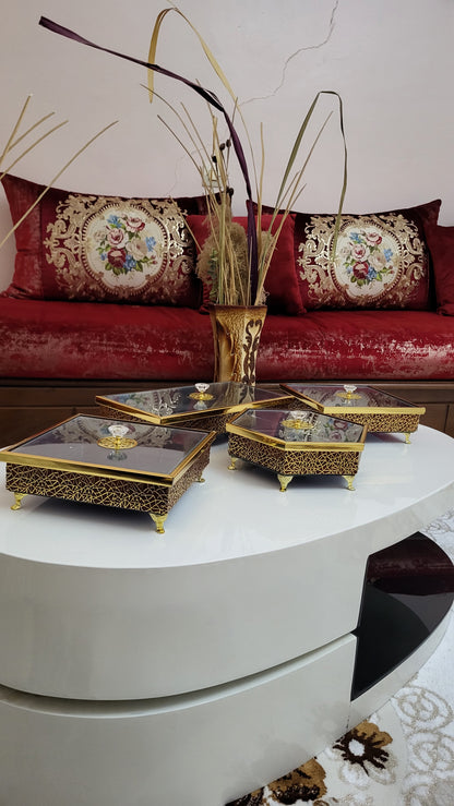 مجموعة علب روايال
