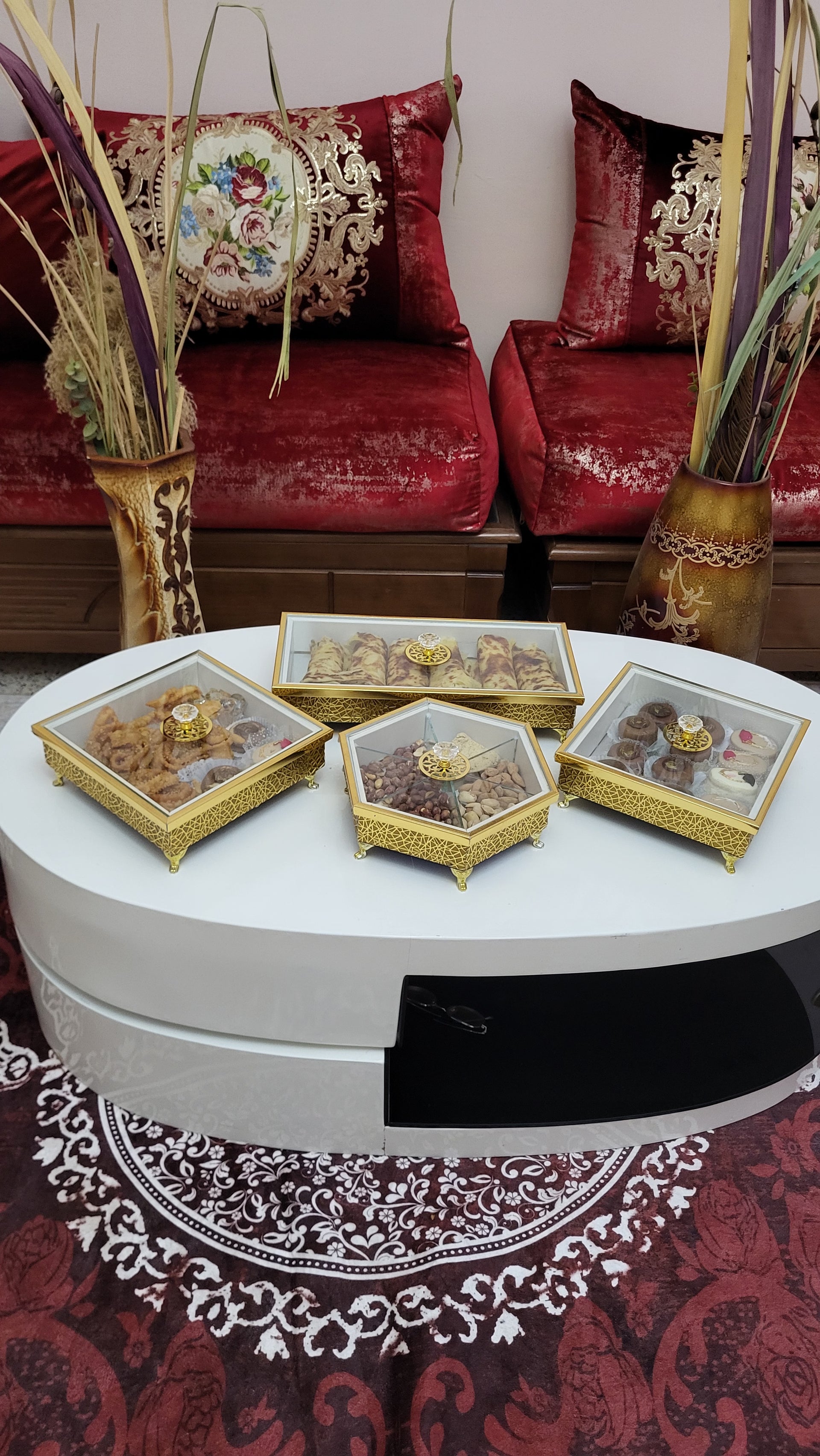 مجموعة العلب الملكية الفاخرة