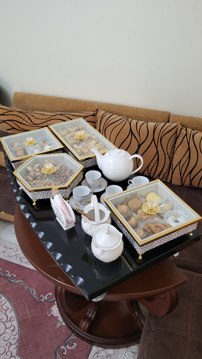 العلب الروايال الملكية