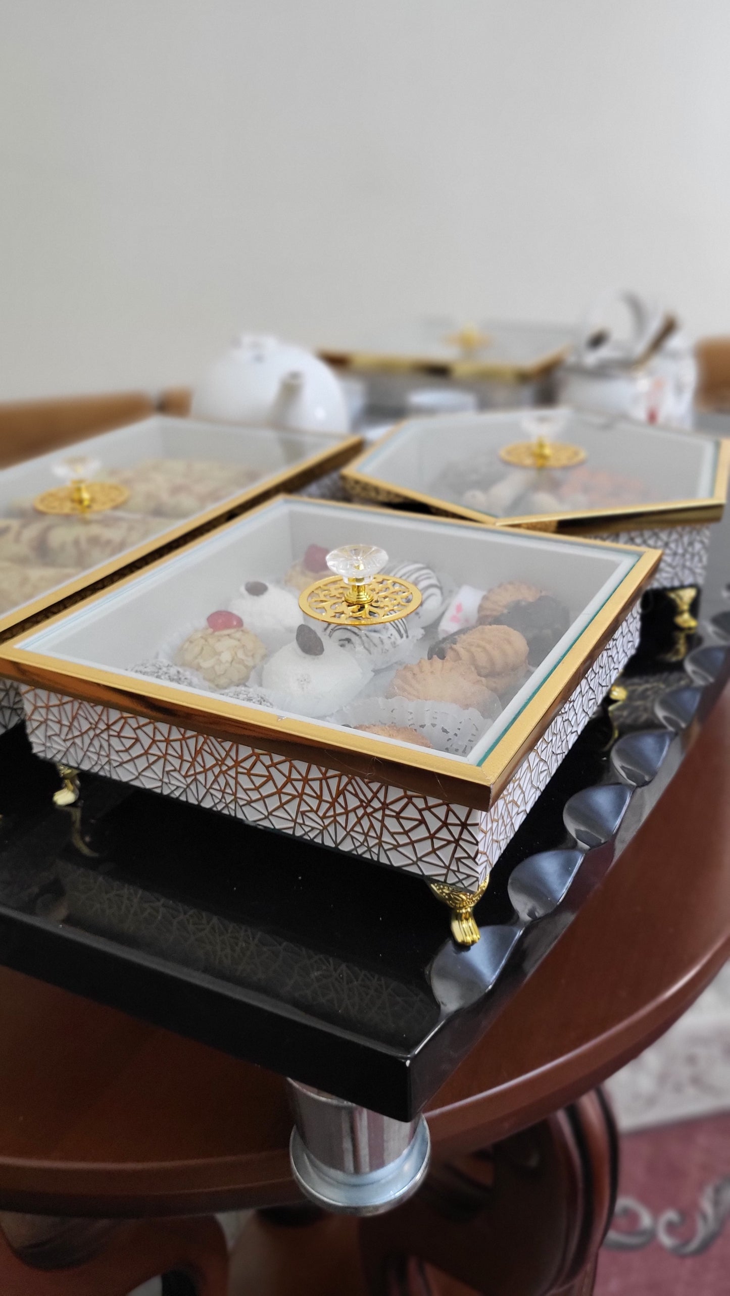 مجموعة العلب الملكية الفاخرة